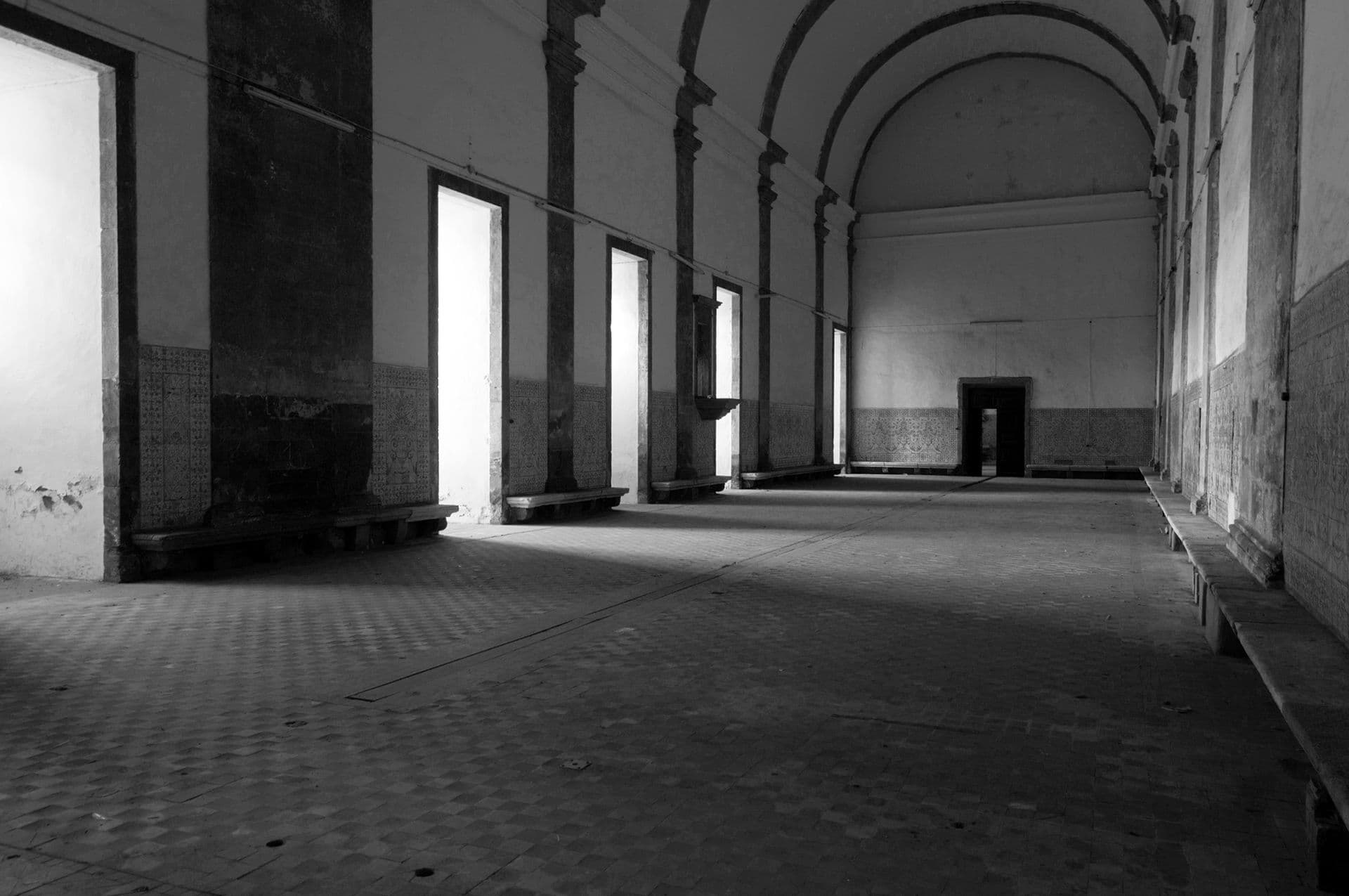 Encruzilhada: autopublicação, palavra e ação